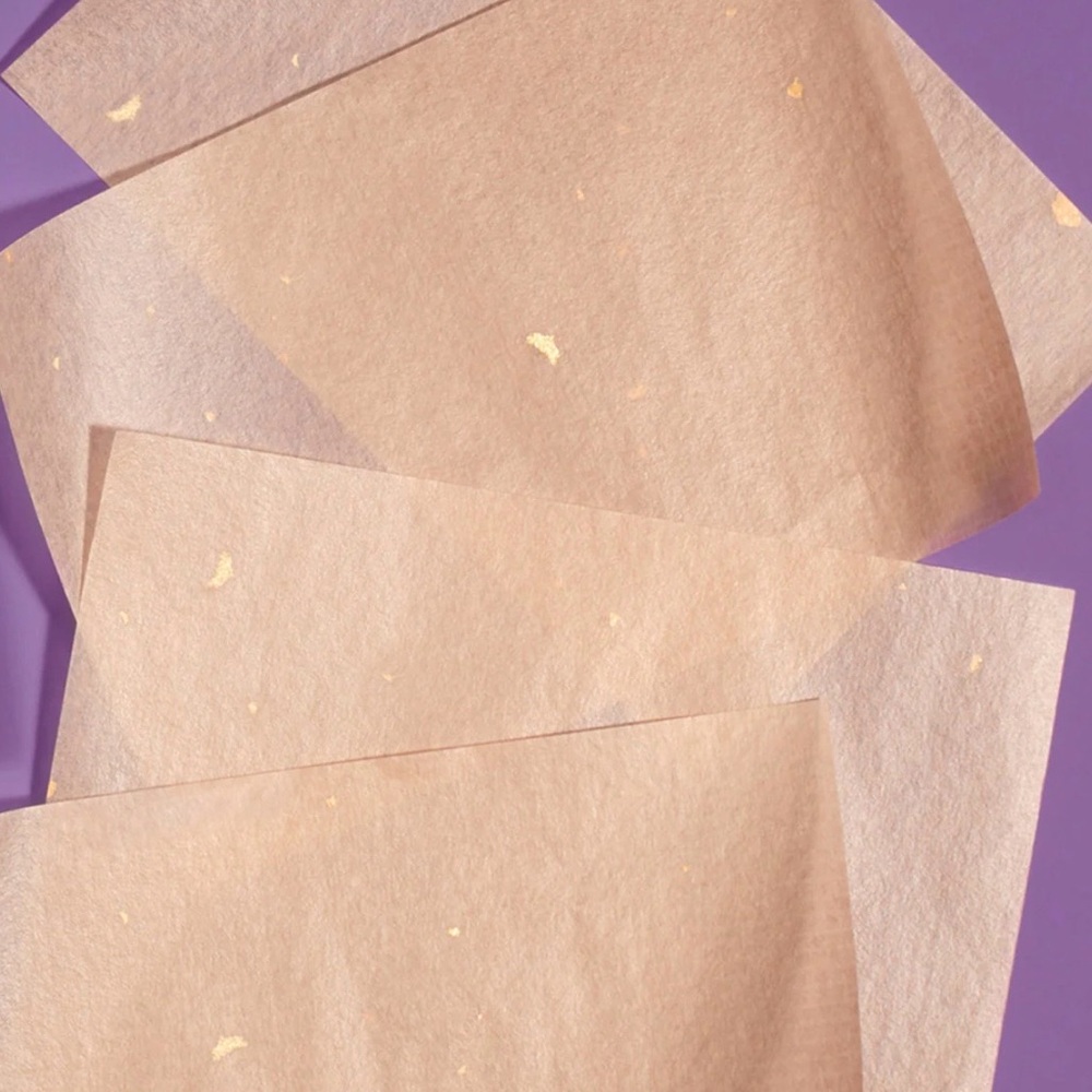 TATCHA Aburatorigami Oil-Blotting Papers - Picture 3 of 6